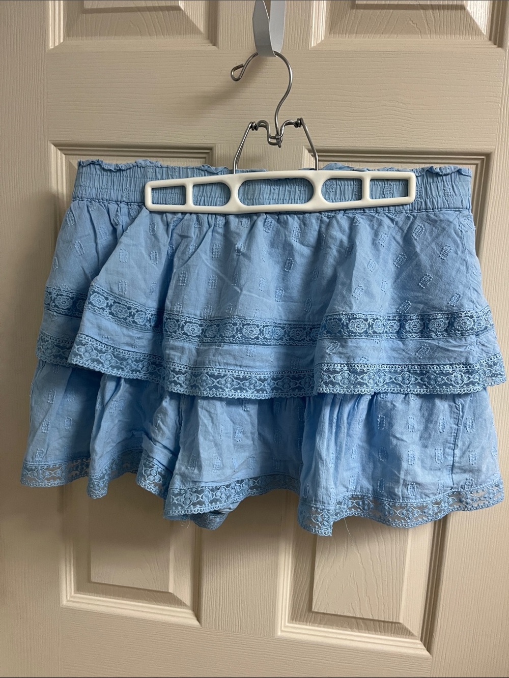 Arula skort XL, light blue, good preowned condition